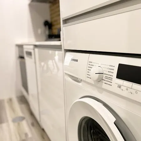 Dona I At Botanical Garden