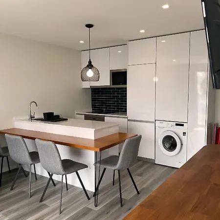 Dona I At Botanical Garden