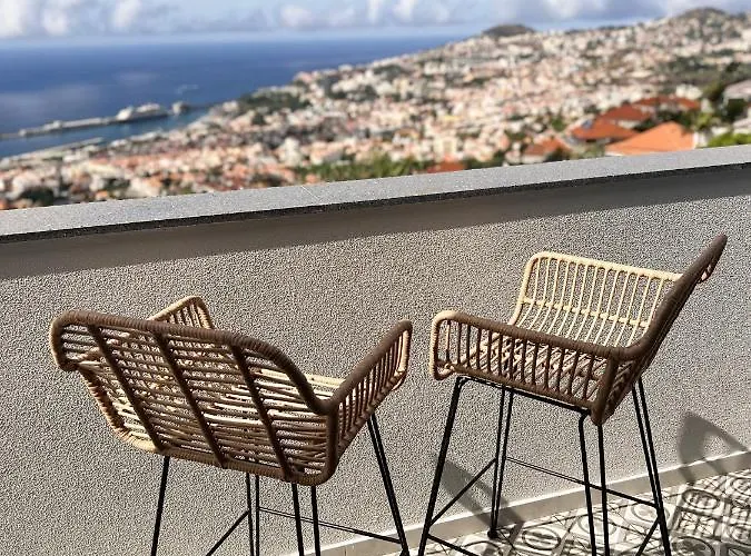 Dona I At Botanical Garden * フンシャル