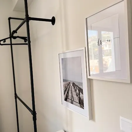 Dona I At Botanical Garden *