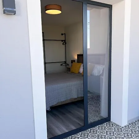 Apartment Dona I At Botanical Garden