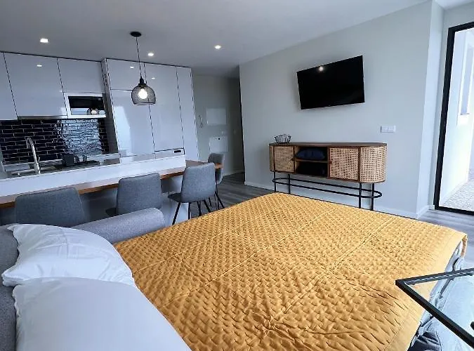 Dona I At Botanical Garden Apartman *