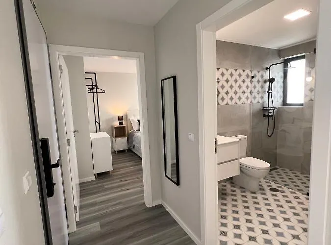 Dona I At Botanical Garden * Funchal