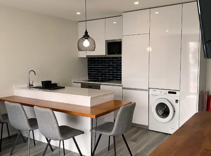 Dona I At Botanical Garden