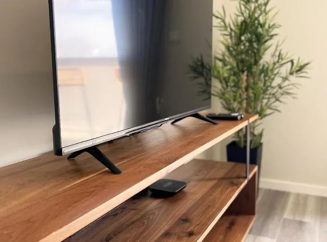 Dona I At Botanical Garden