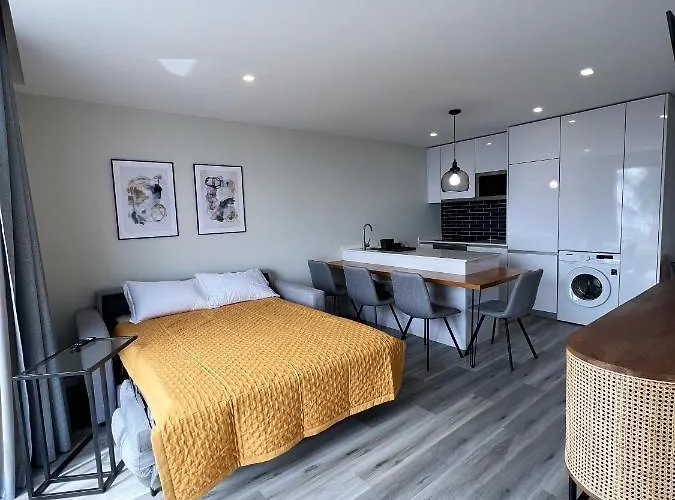 Apartament Dona I At Botanical Garden *